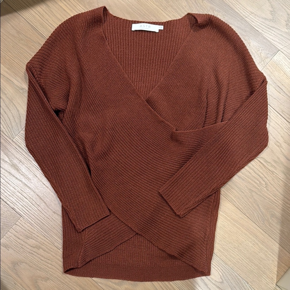 ASTR Cross Front Sweater Size Small